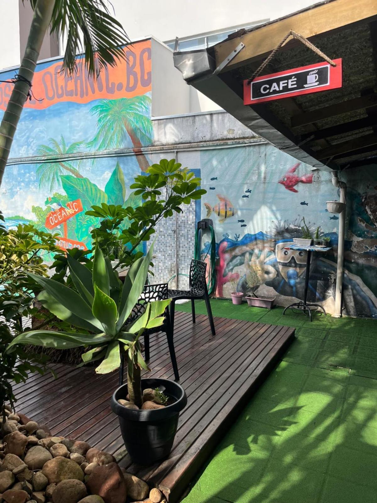 Oceanic Hostel Balneário Camboriú Esterno foto