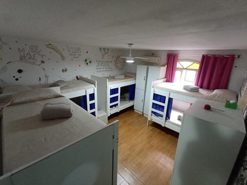 Oceanic Hostel Balneário Camboriú Esterno foto